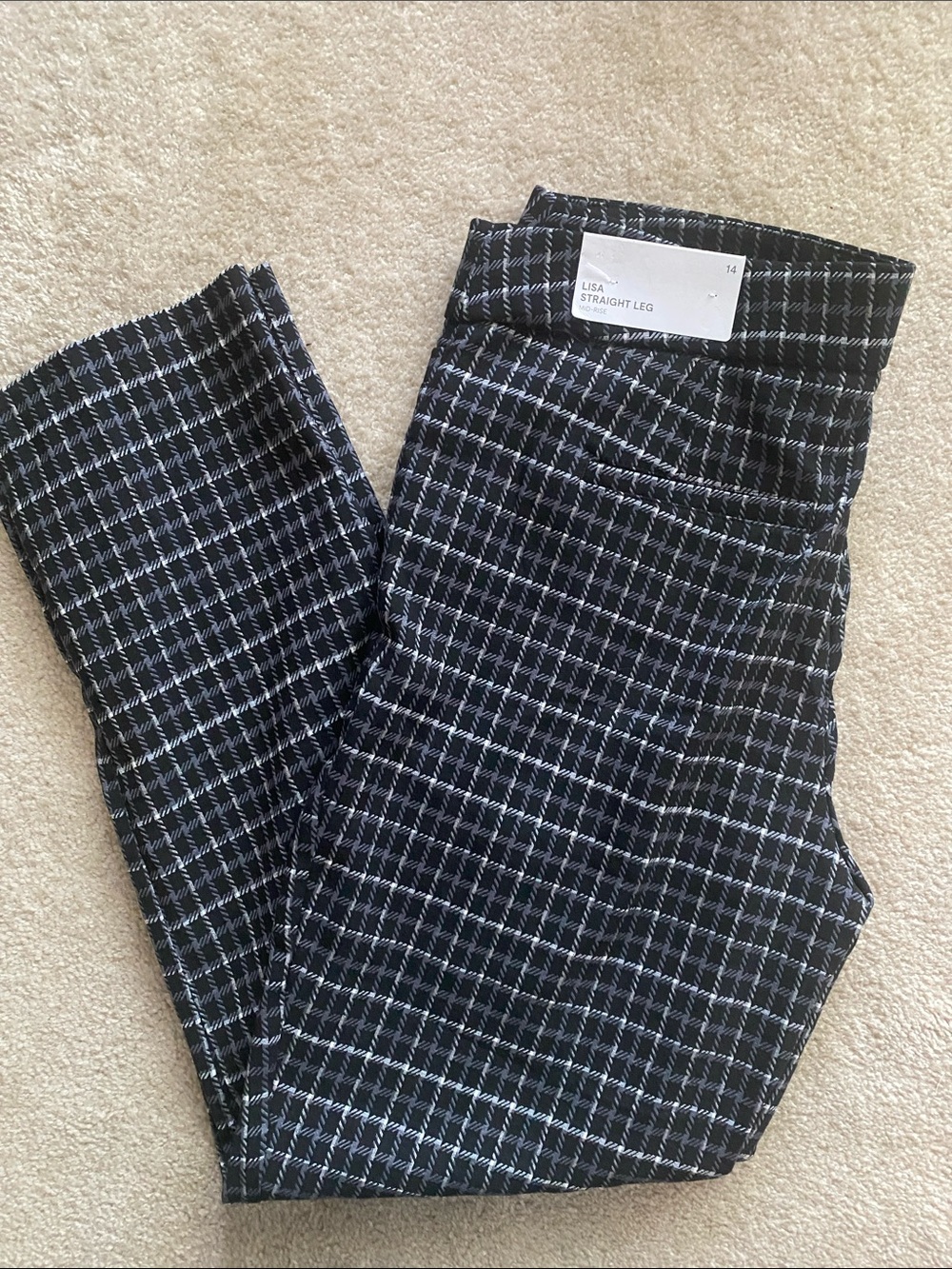 Liz Claiborne Lisa straight leg size 14 pull on pants. NWT - Picture 1 of 5